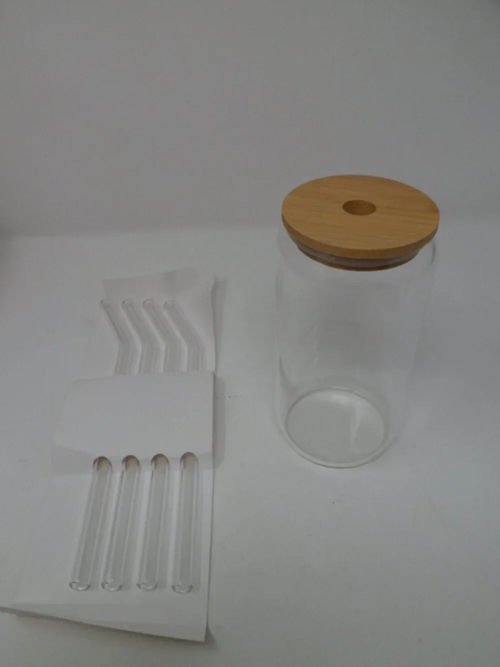 4pc Glass Cups With Bamboo Lid & Glass Straw